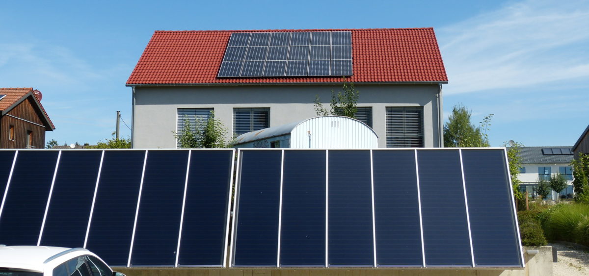 Solarheizung mit Großflächenkollektoren